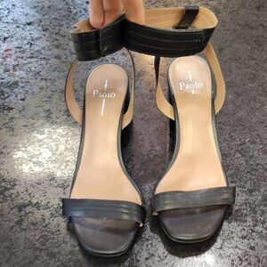 Paolo Black and Tan Heels Minimalist Design